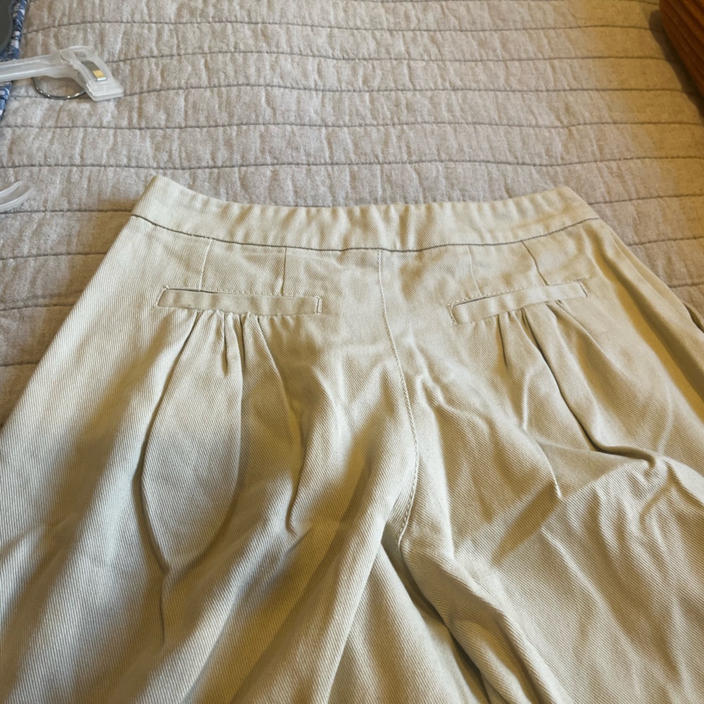 Warm NY custom palazzo pant in beige. Size: 26. Never worn. - Picture 6 of 11